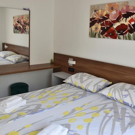 Apartment Pancur Porec Exterior photo
